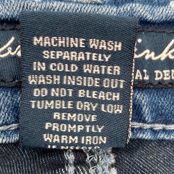 Celebrity Pink Anchor Print Ankle Jeans - Picture 7 of 9